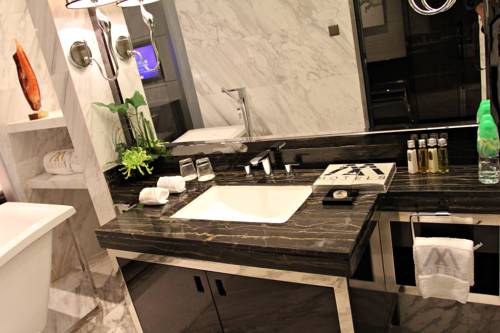 Фото Modern Classic Hotel