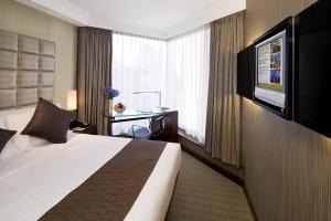 Фото The Kowloon Hotel