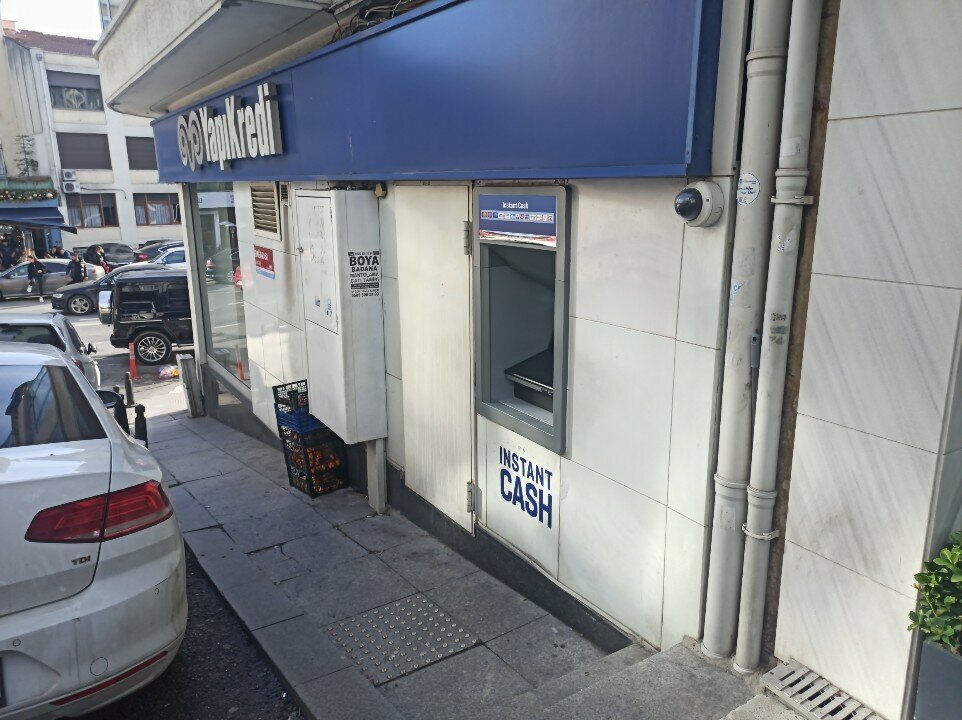 ATM Yapi Kredi, Istanbul, photo