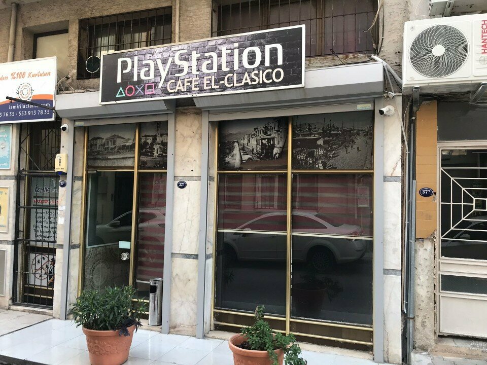 Internet cafe Cafe El Classico, Izmir, photo