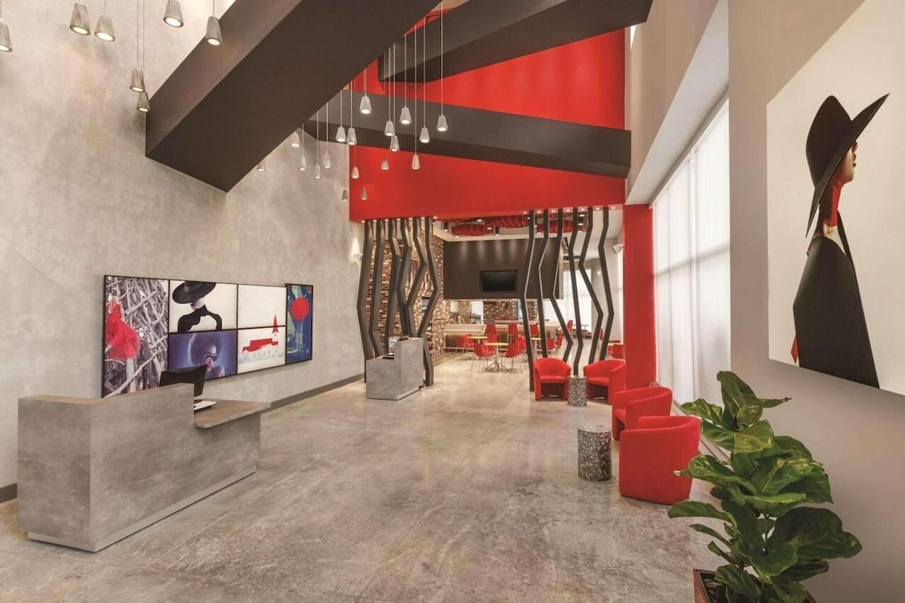 Фото Radisson Red Miami Airport