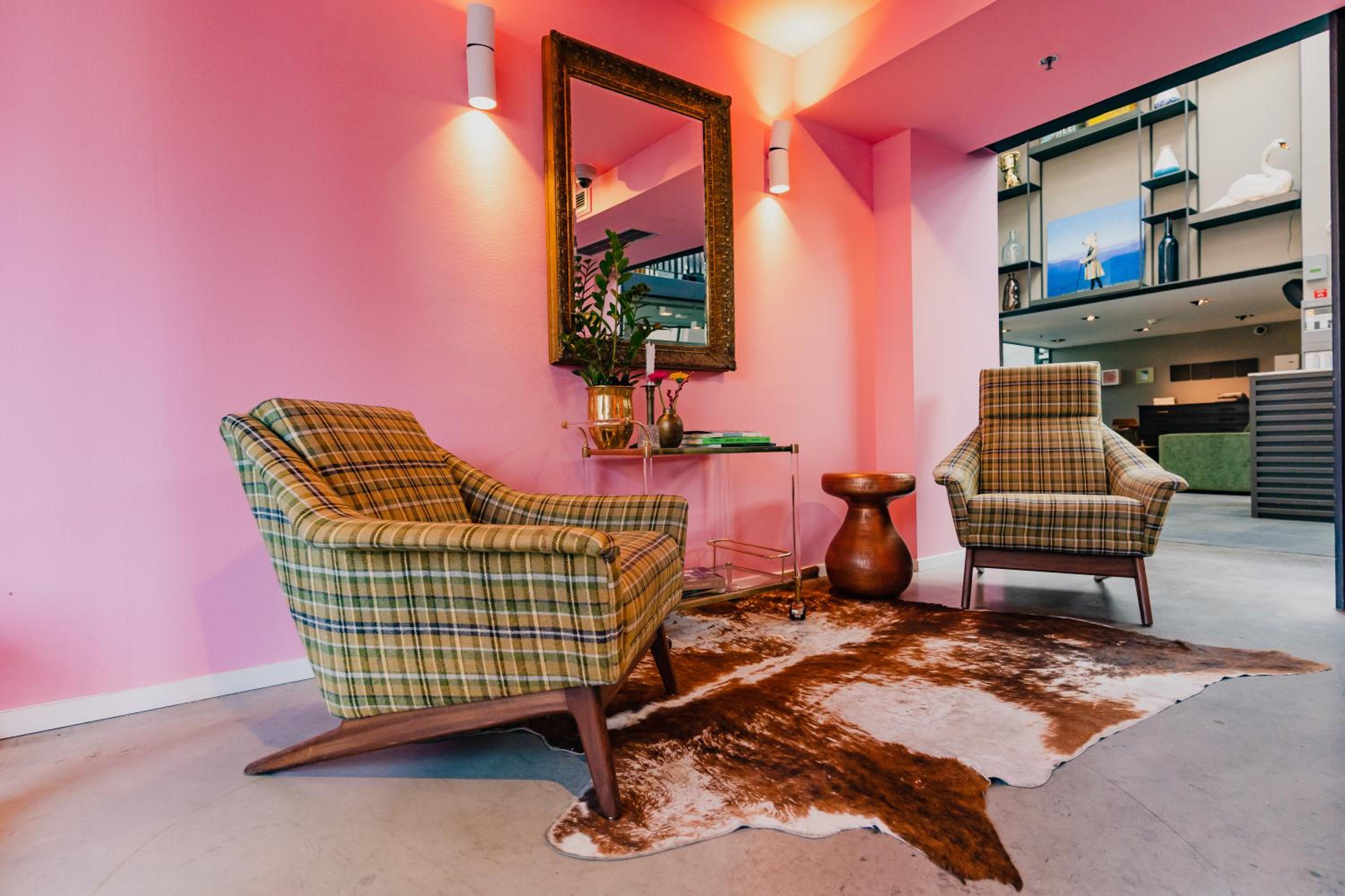 Фото Hotel De Hallen