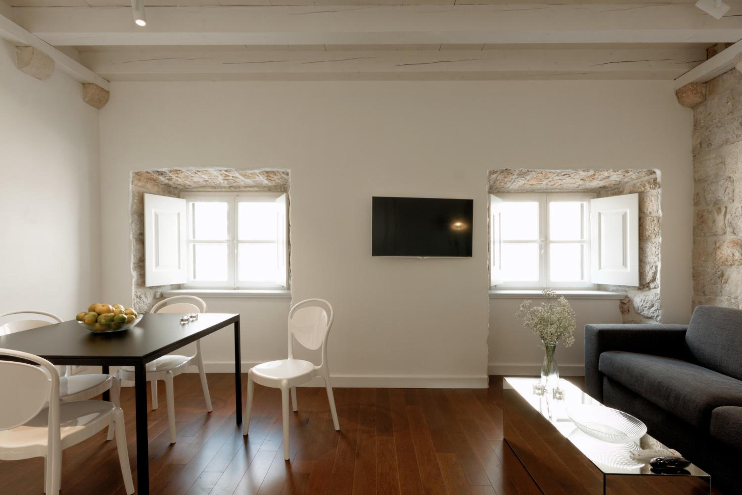 Фото Apartments Eleganca