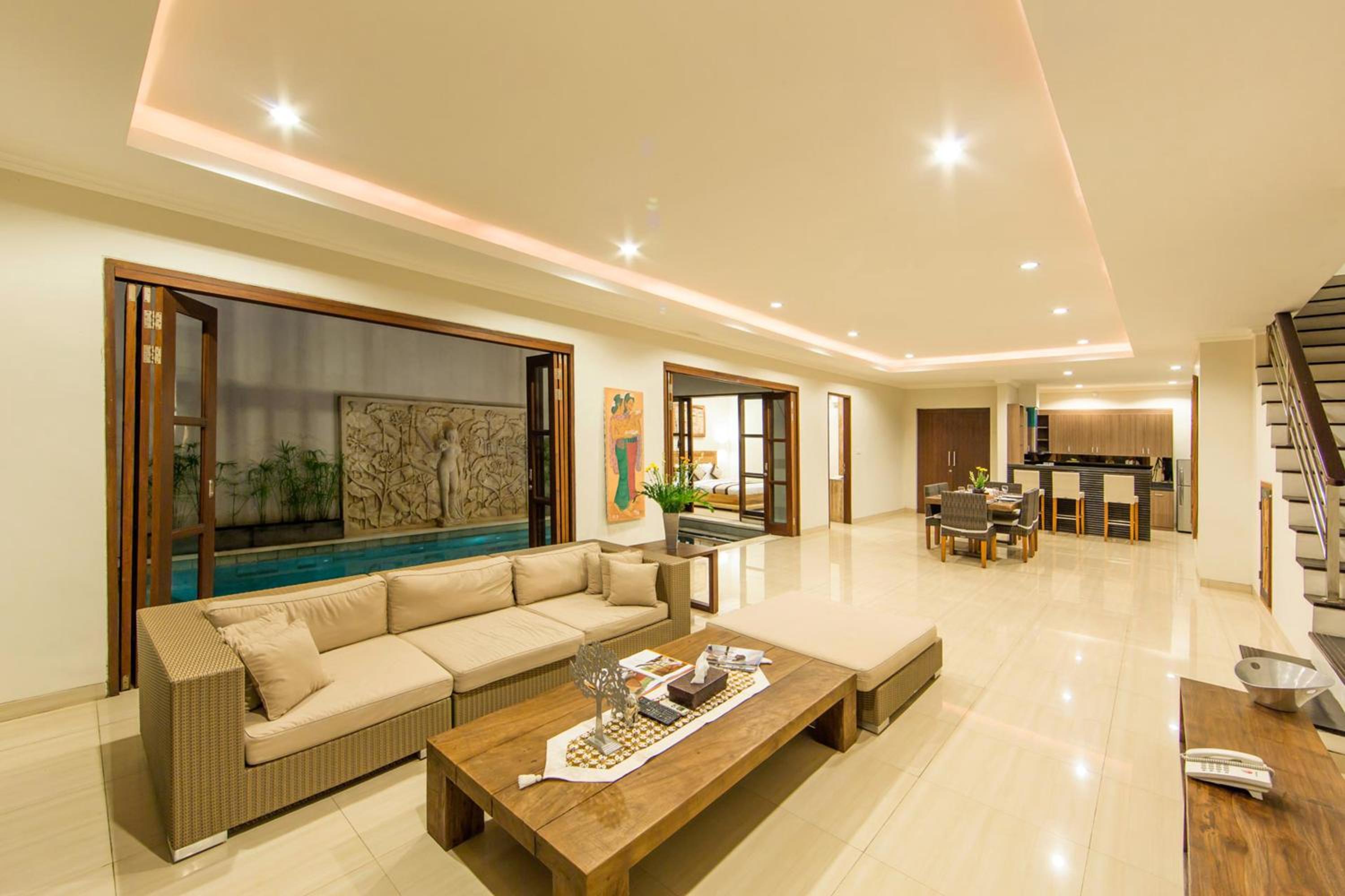 Фото Reddoorz @ Petitenget Seminyak