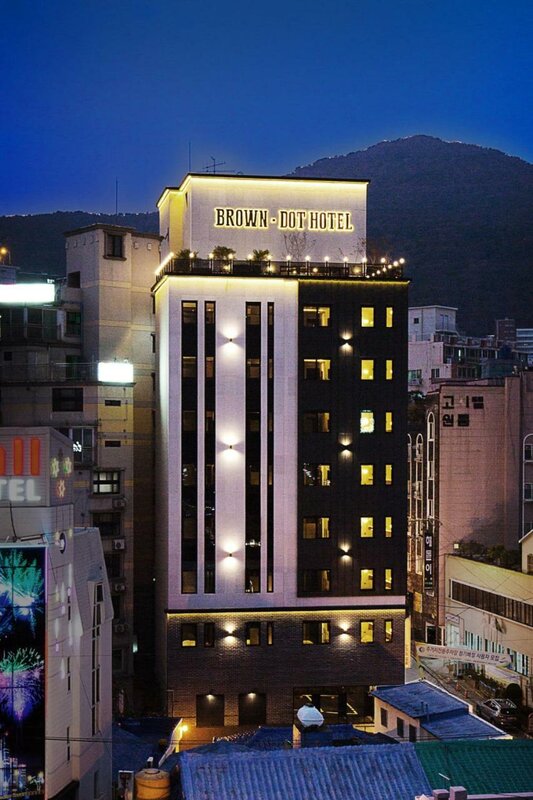 Гостиница Brown Dot Busan Station Sky Garden в Пусане