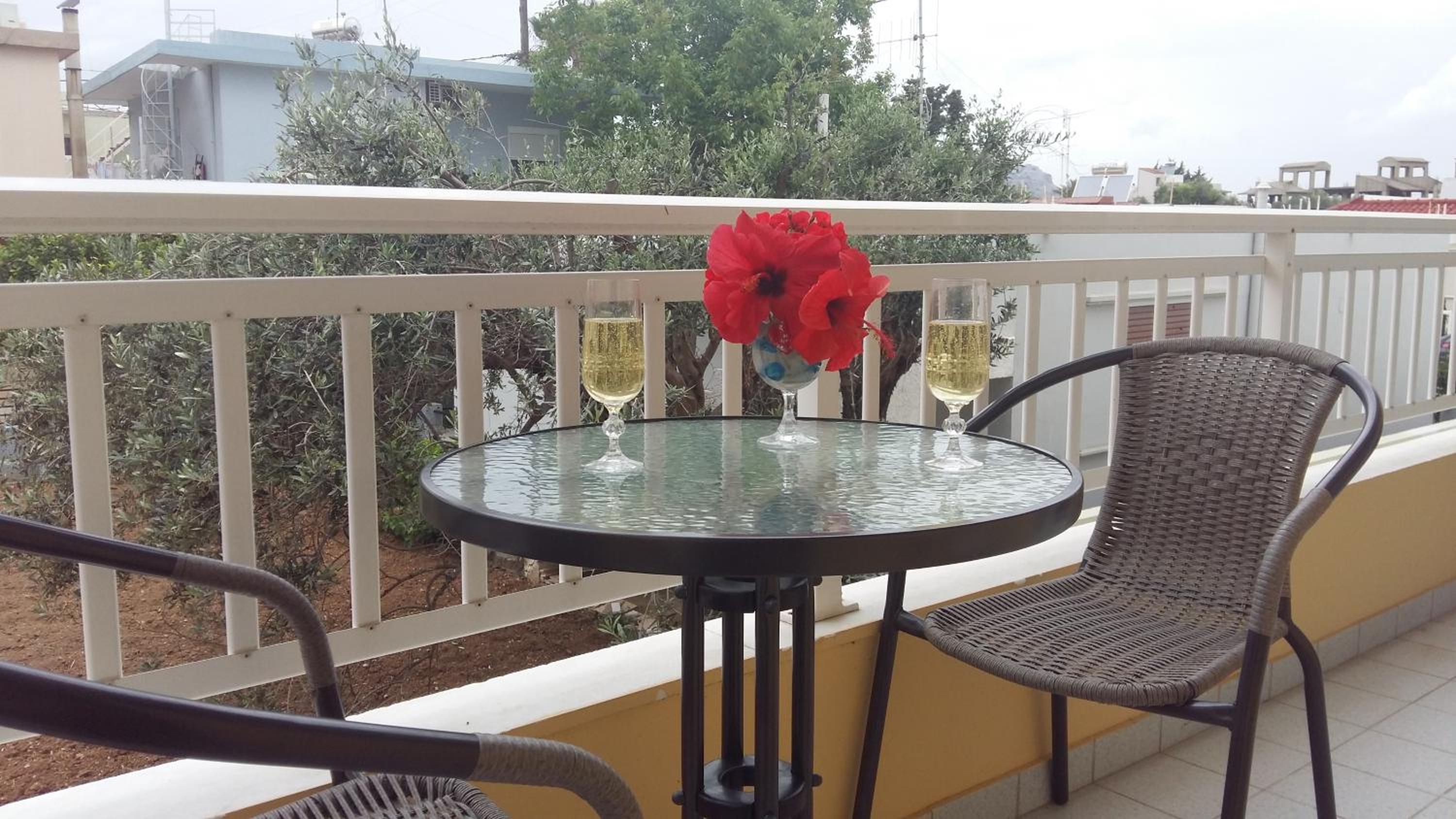 Фото Pantheon Deluxe Apartments