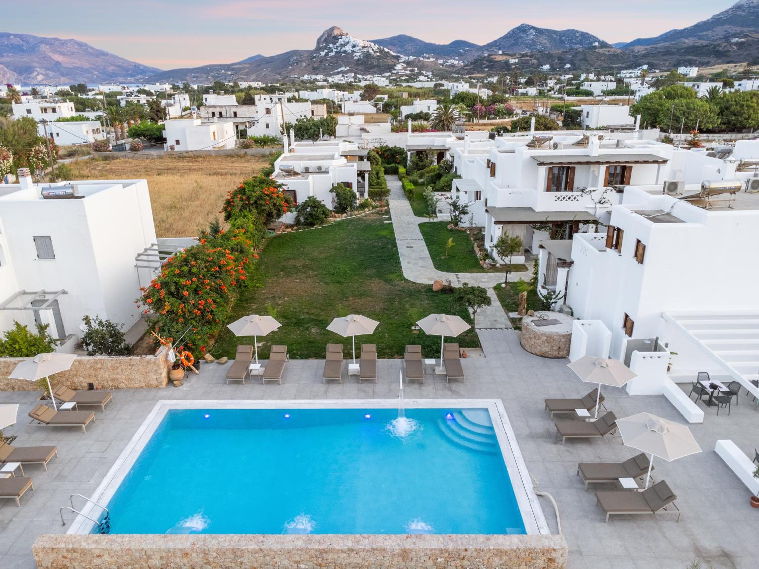 Фото Anemonisia Deluxe Apartments & Mesonettes