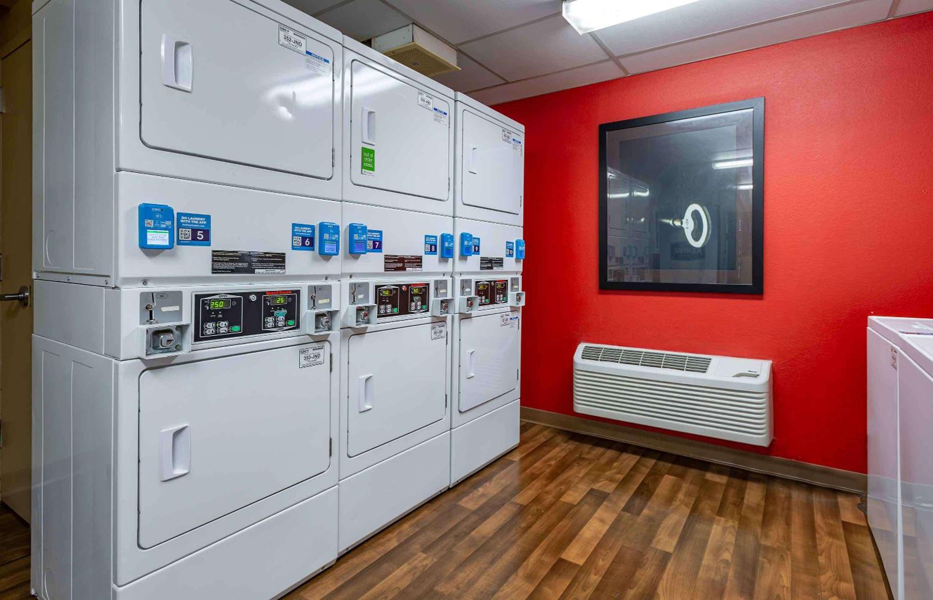 Фото Extended Stay America Suites Edison Raritan Center