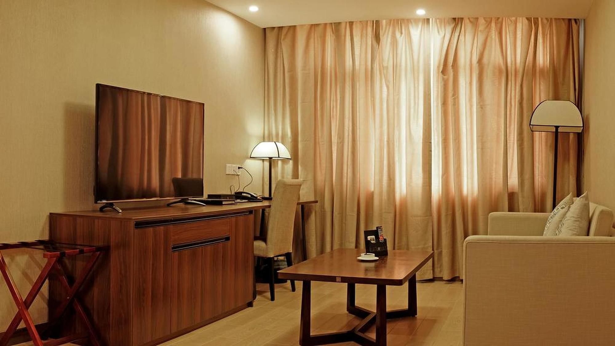 Фото Dmall Hotel