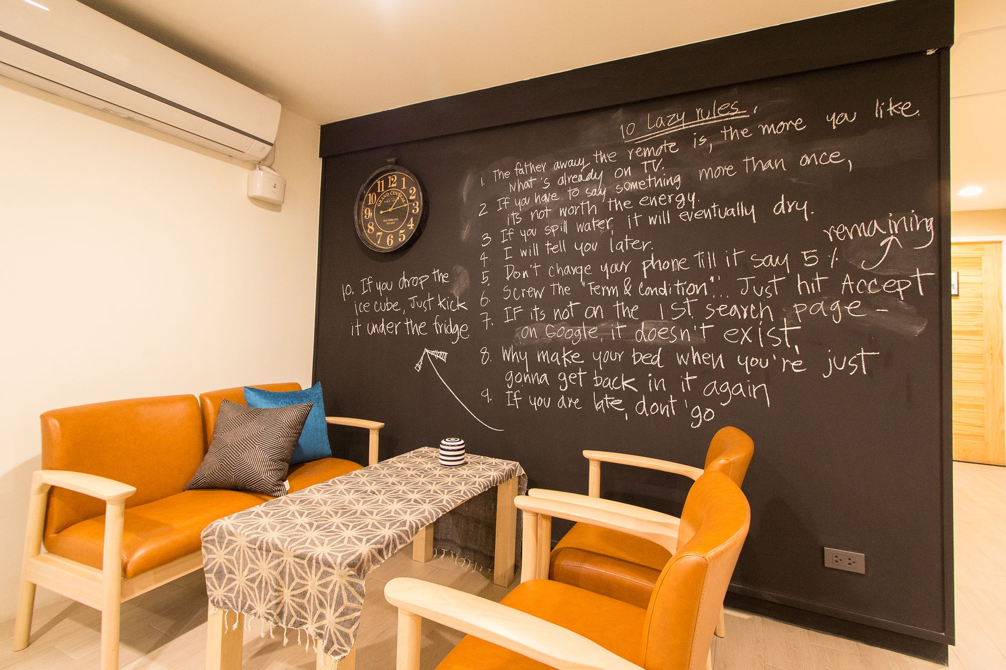 Фото Lazy Sunday Hostel