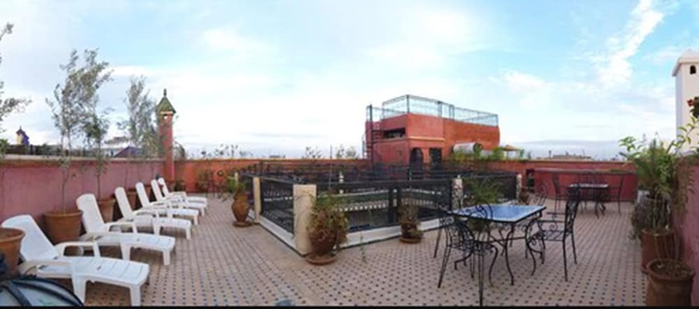 Фото Riad Harmattan