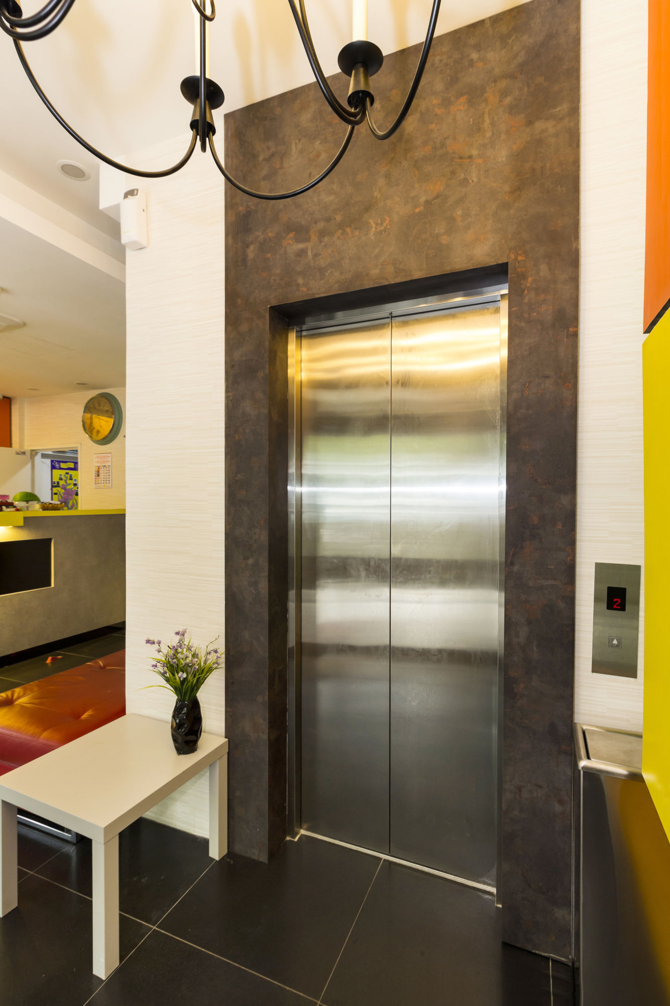 Фото Smile Hotel Danau Kota