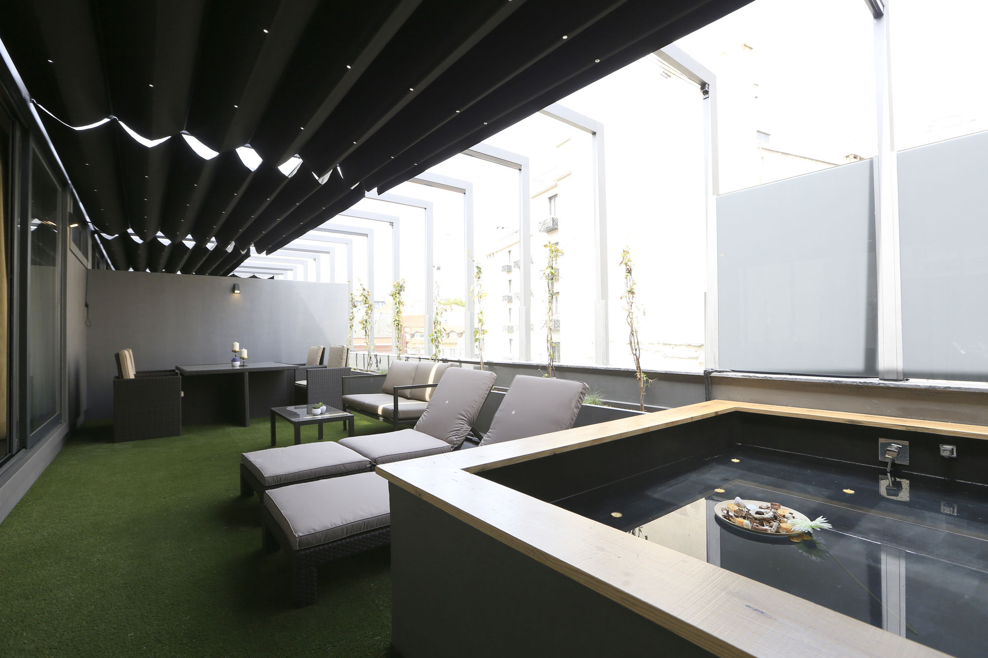 Фото Charm Flats