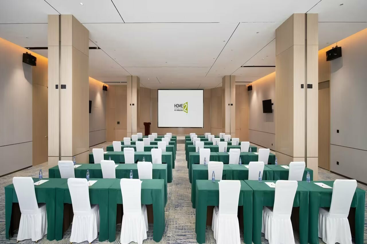 Фото Home2 Suites by Hilton Wuhan Xudong