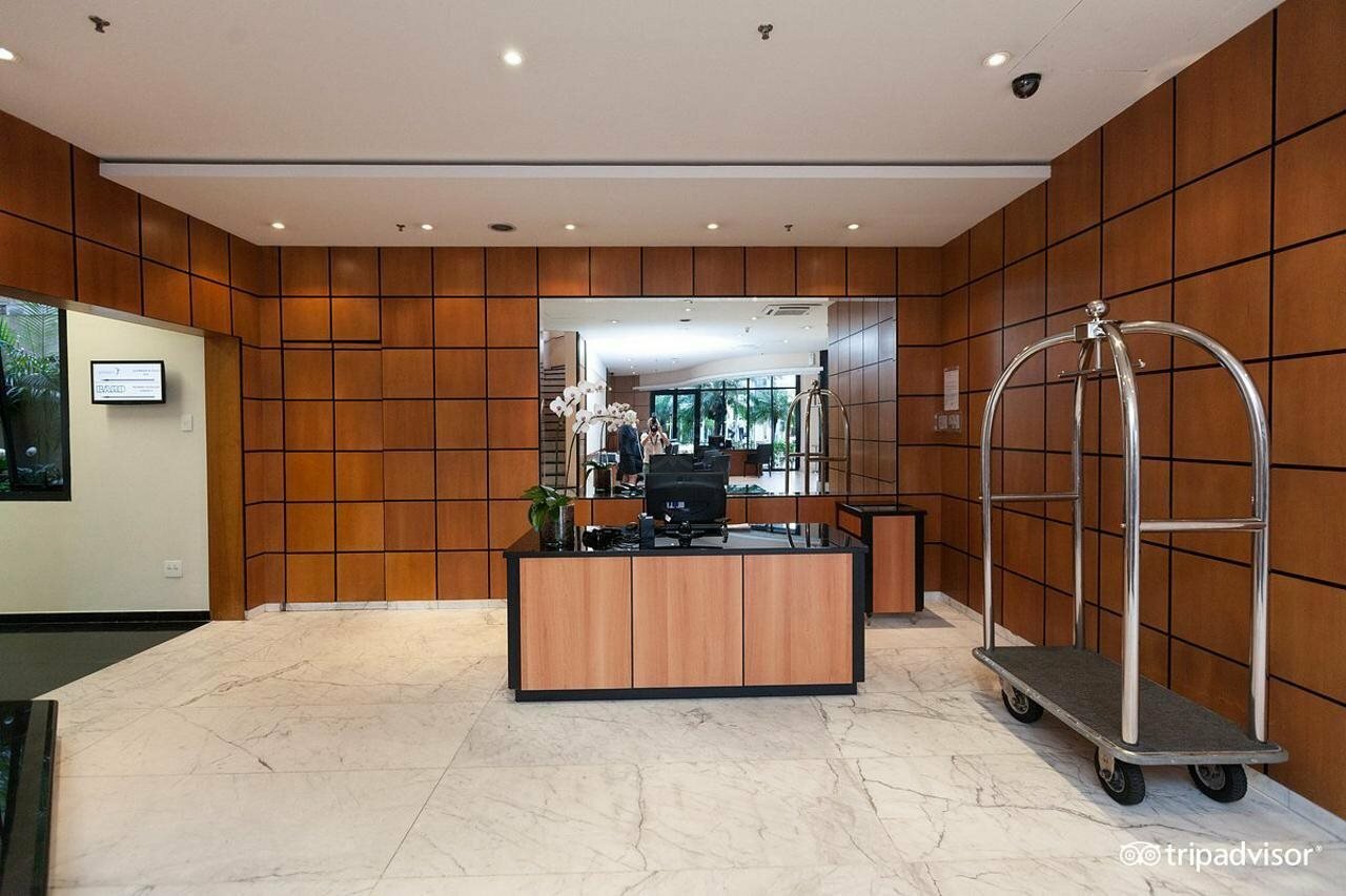 Фото Estanplaza International