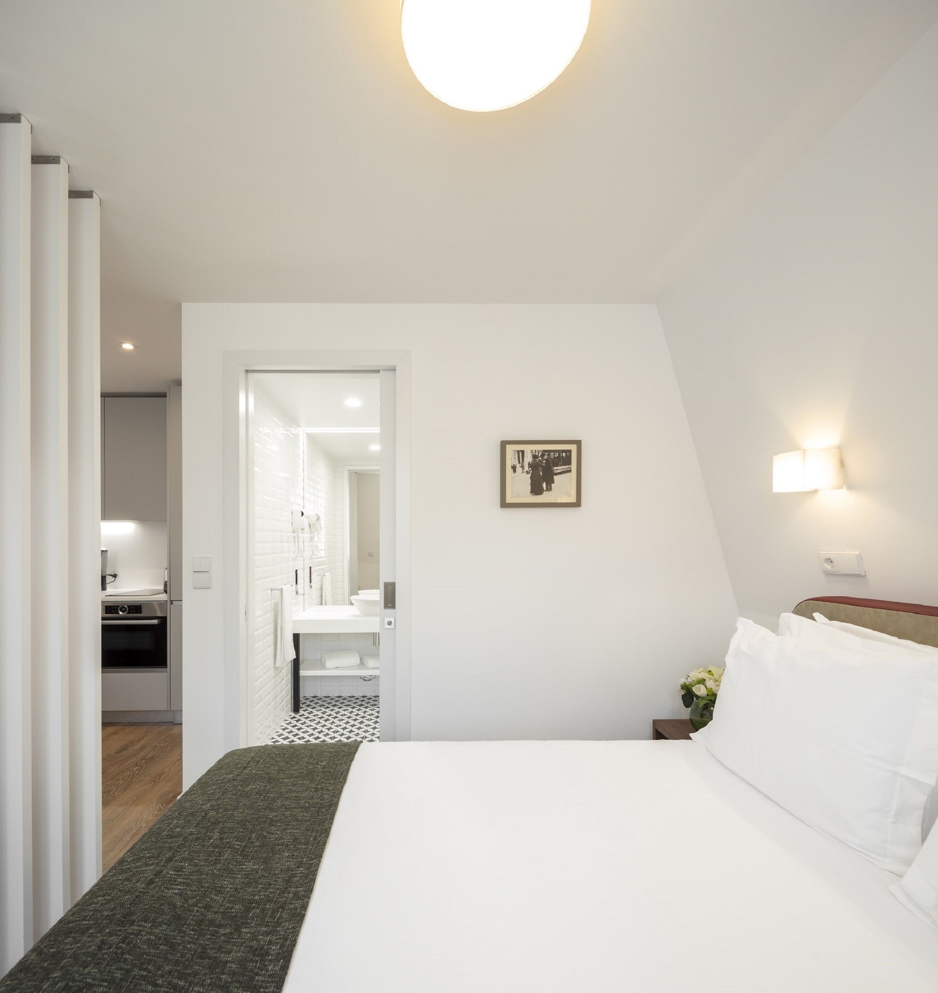 Фото Lisbon Serviced Apartments Chiado Emenda