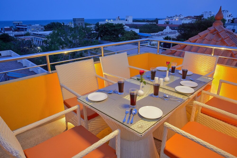 Фото Hotel Villa Krish