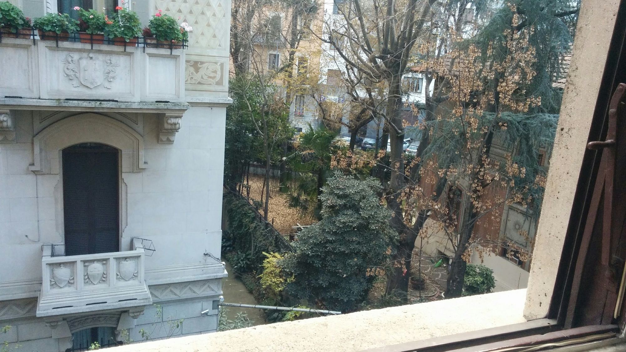 Фото Adam's House