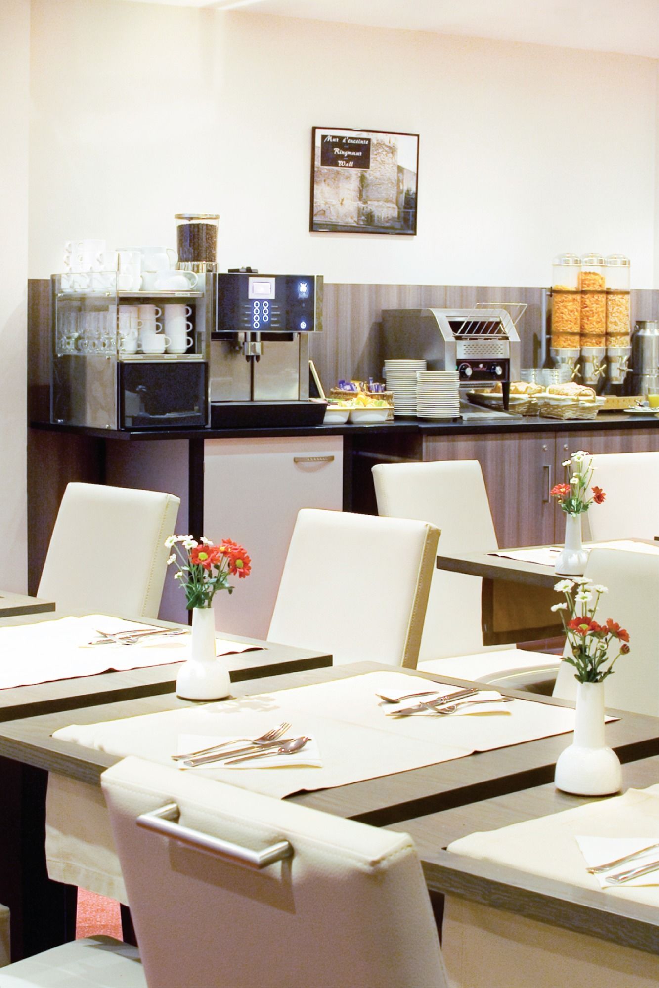 Фото Atlas Hotel Brussels