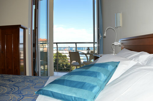 Внешний вид отеля Hotel Franca в Червии, фото 5