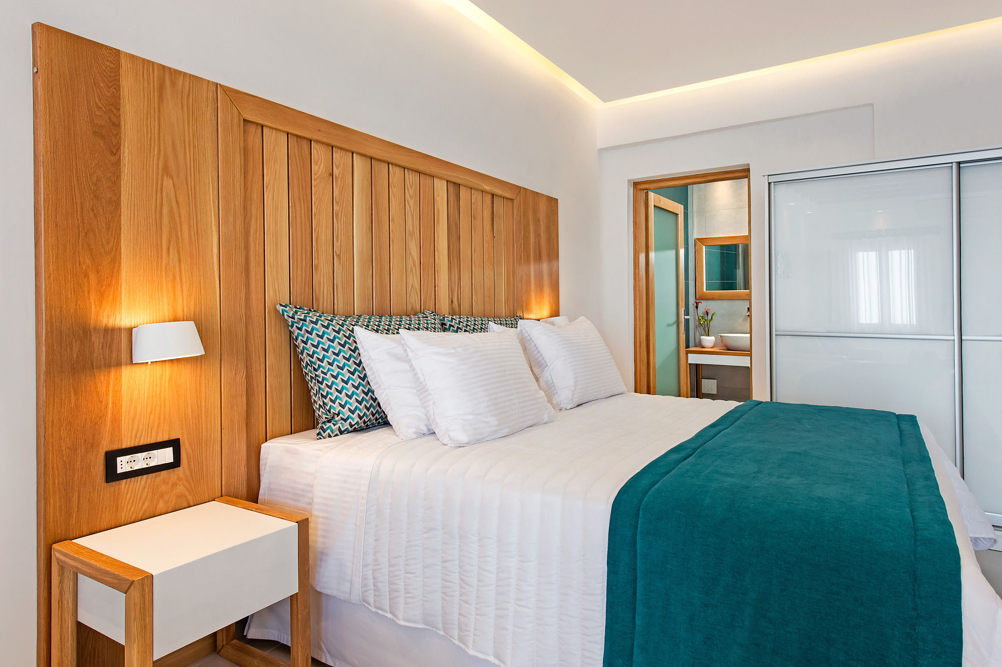 Фото Aura Suites