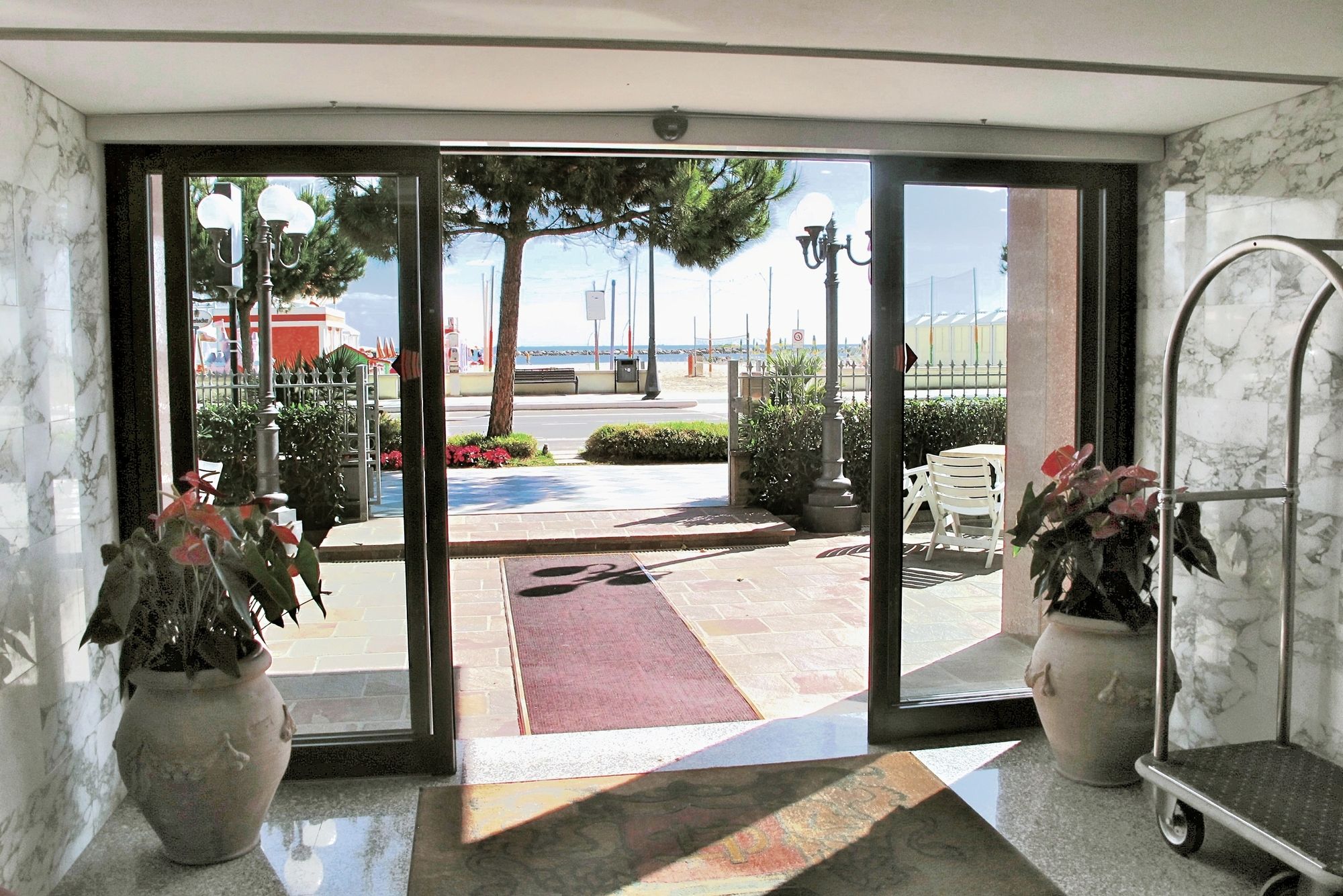 Фото Hotel Colorado Cesenatico