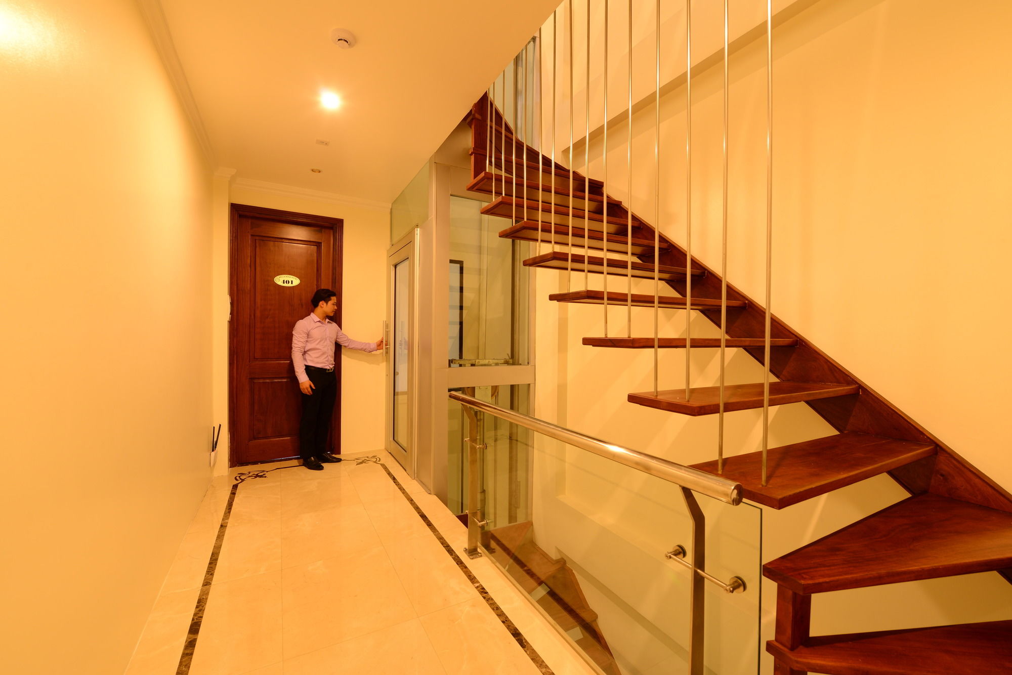 Фото Bella Rosa Hotel & Travel