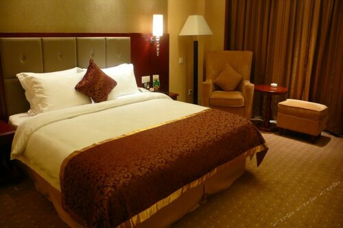 Hotel Yiyang Huatian Hotel, Yiyang, photo