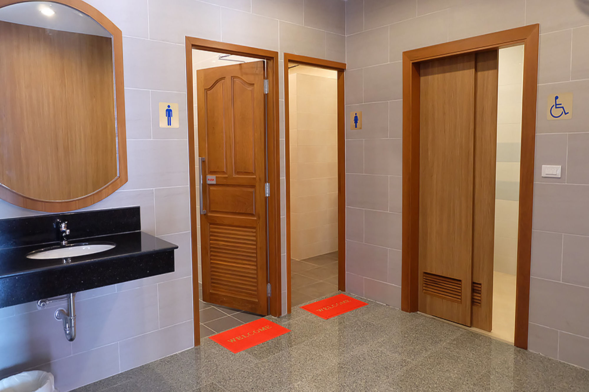 Фото D Hotel Pattaya