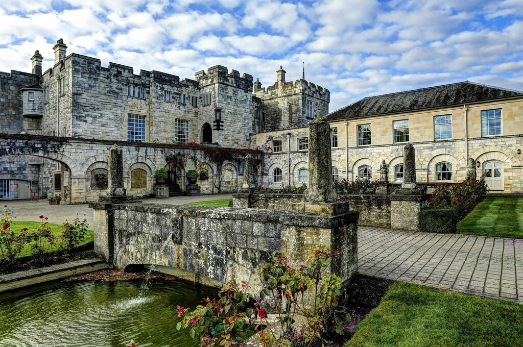 Hotel Hazlewood Castle & Spa, North Yorkshire County, photo
