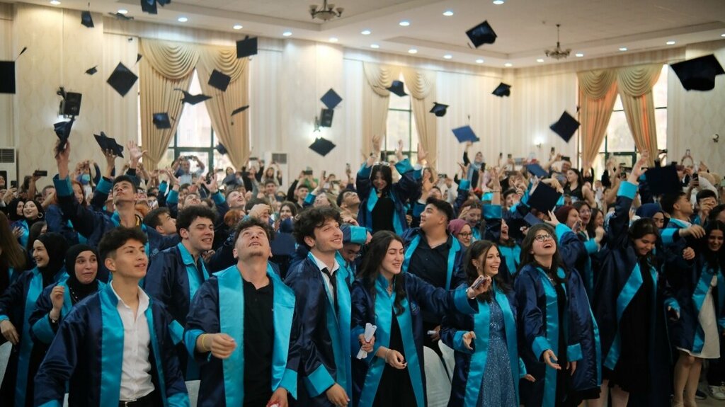 Lyceum Cakabey Anadolu Lisesi, Golcuk, photo