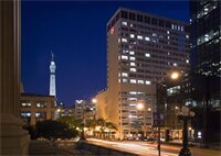 Фото Sheraton Indianapolis City Centre Hotel
