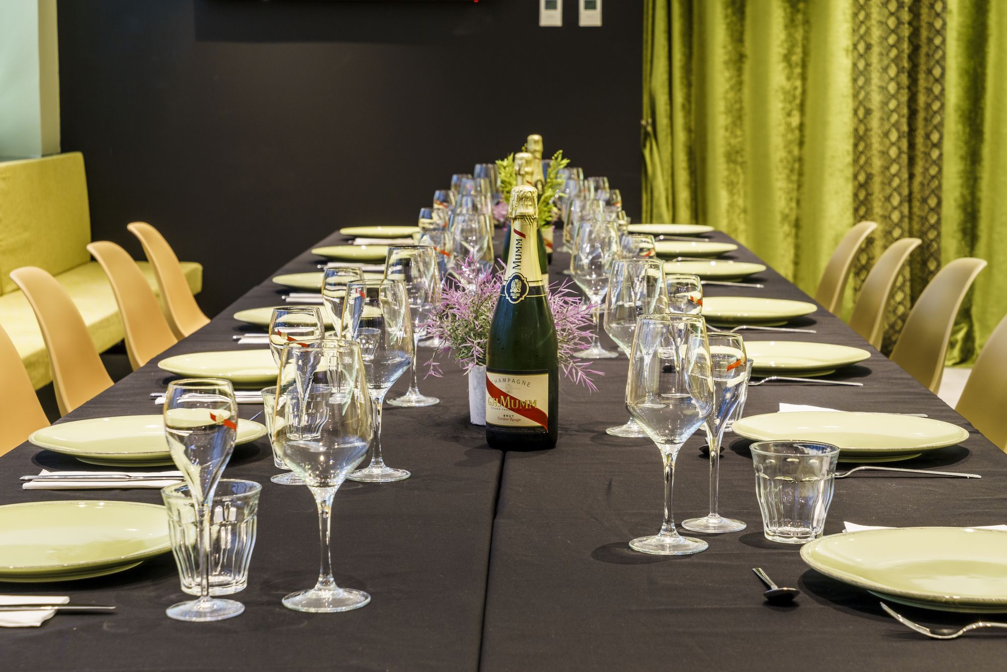 Фото The Walt Madrid