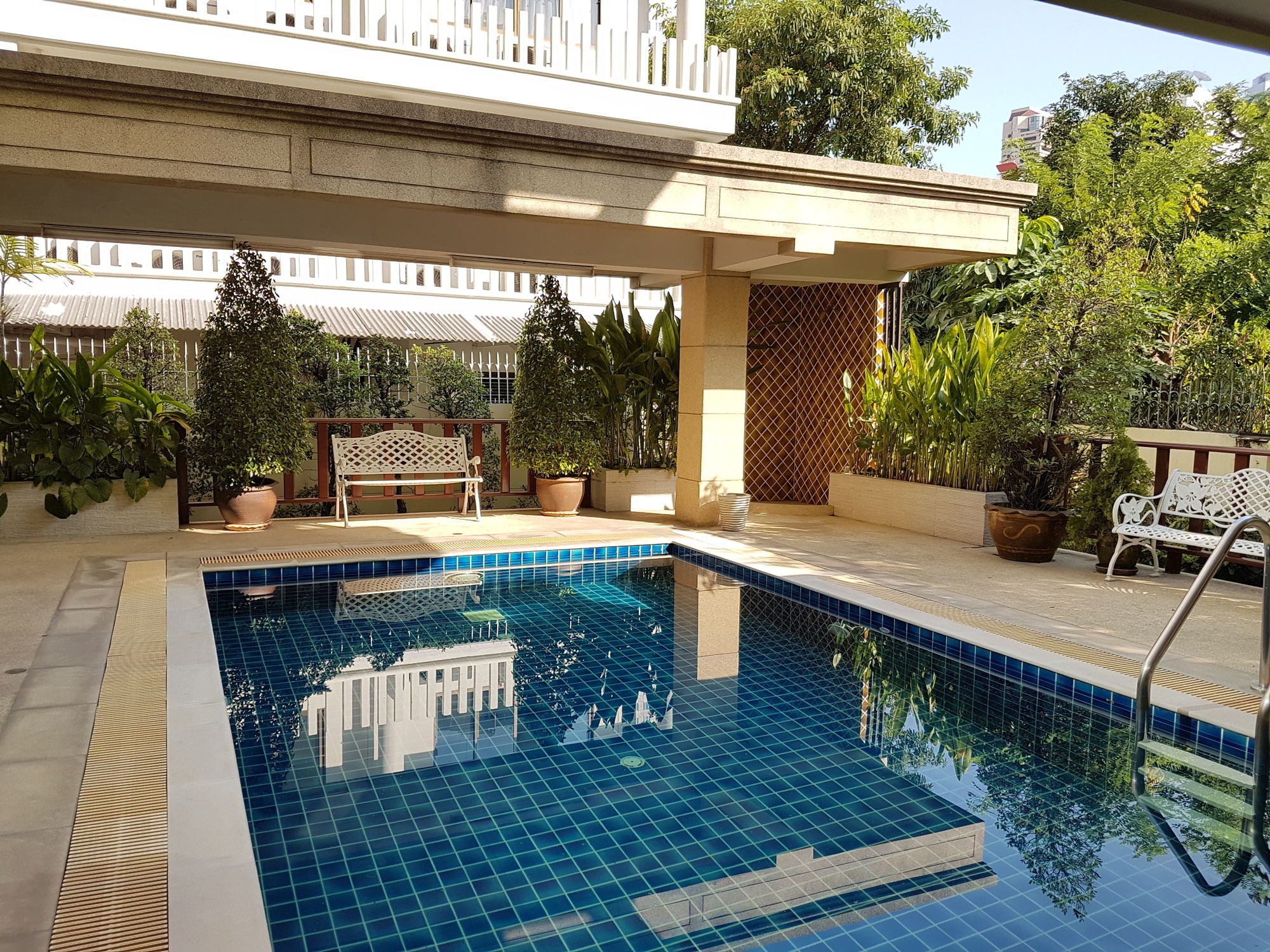 Фото 14 Place Sukhumvit Suites - Sha Plus