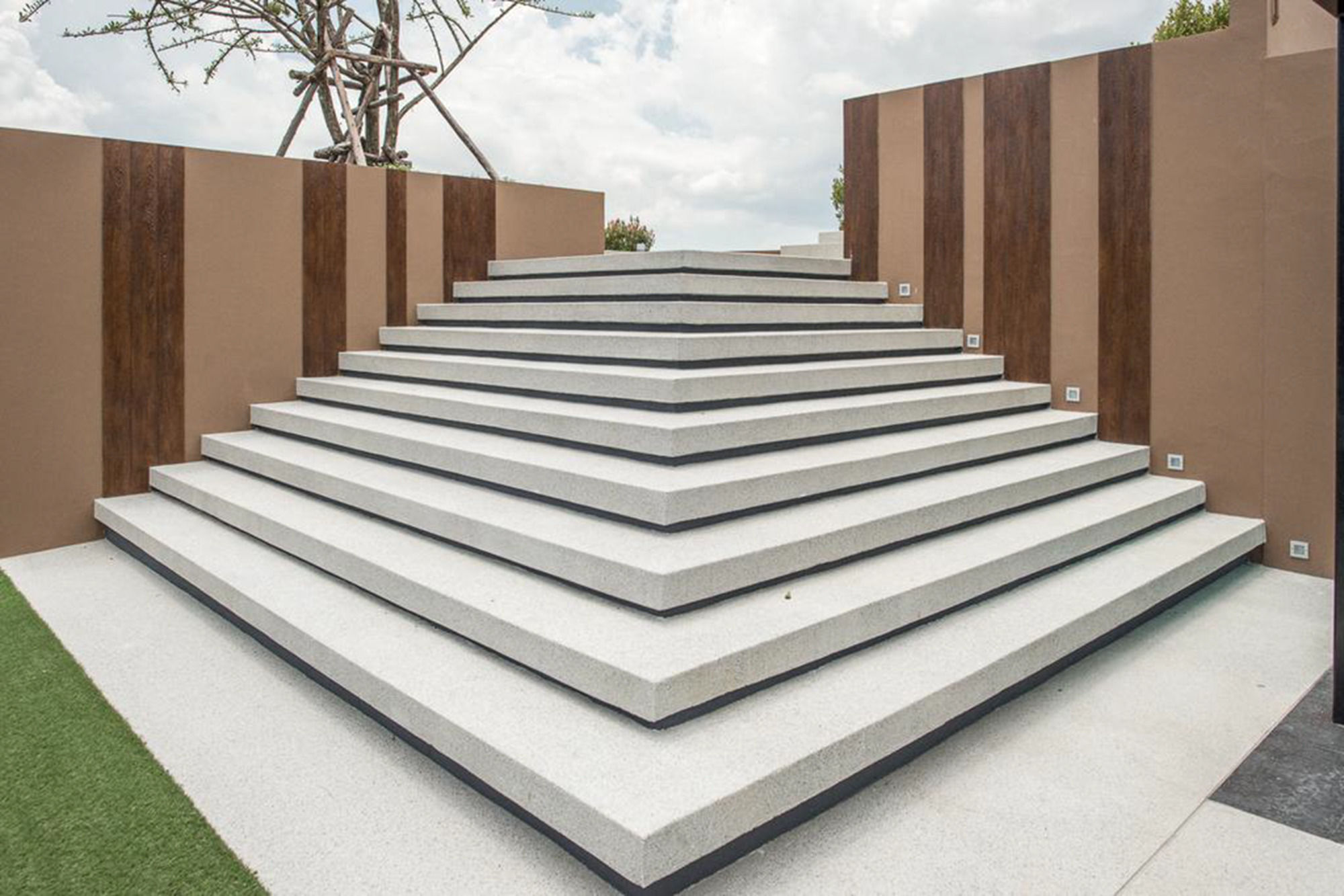 Фото 6th Avenue Surin Beach