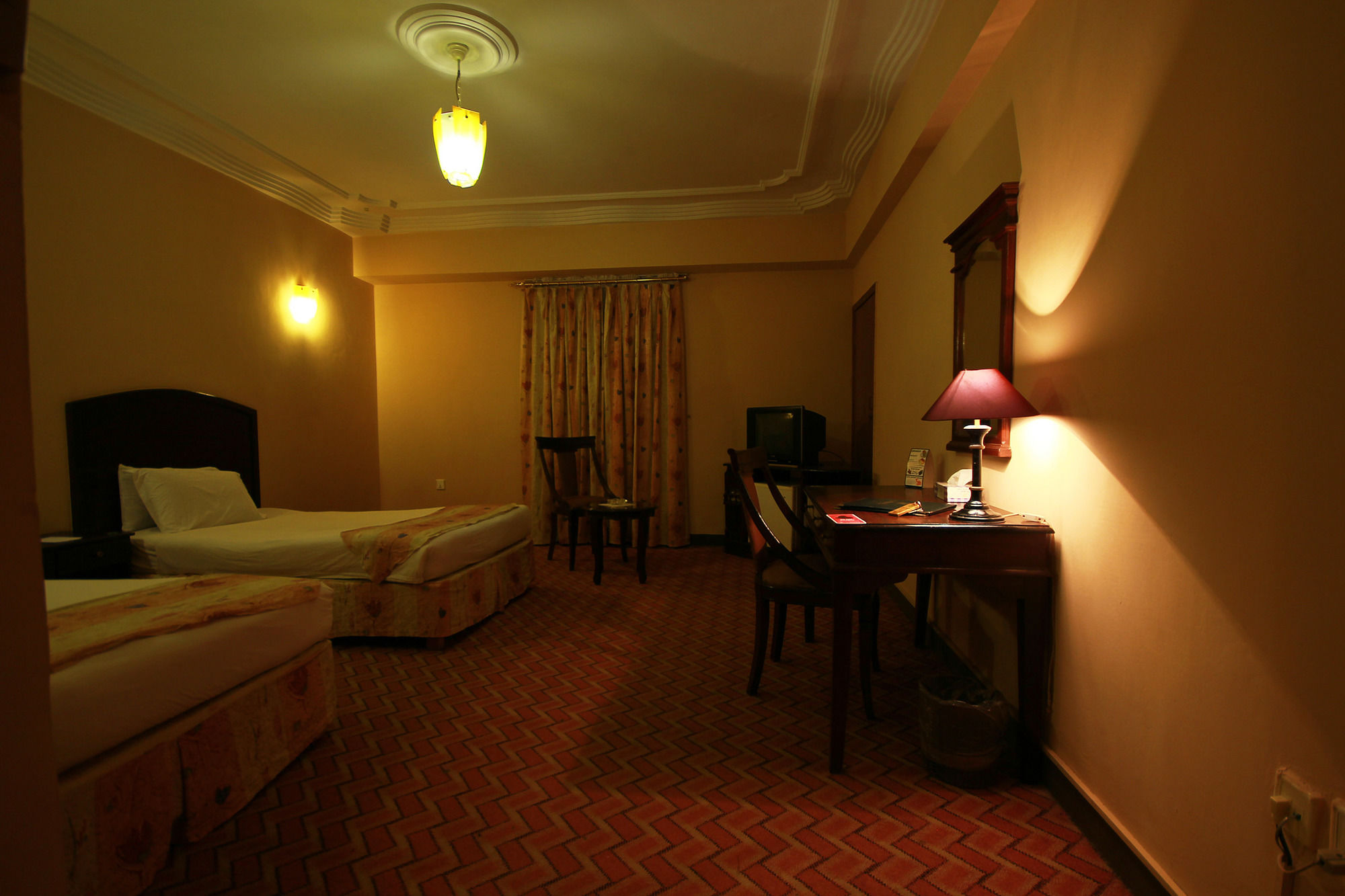 Фото Отель Crown Inn