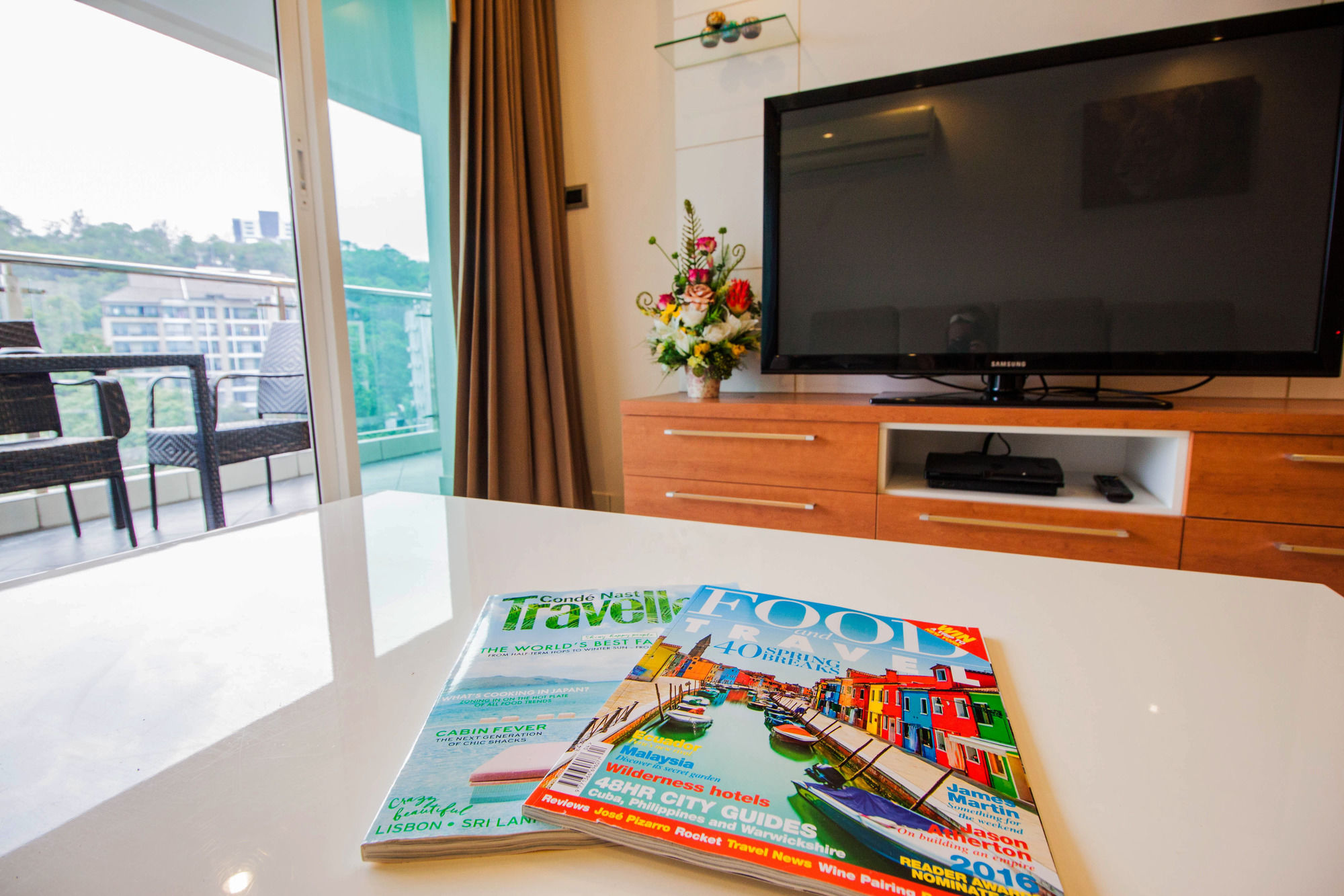 Фото Hyde Park Residence by Pattaya Sunny Rentals