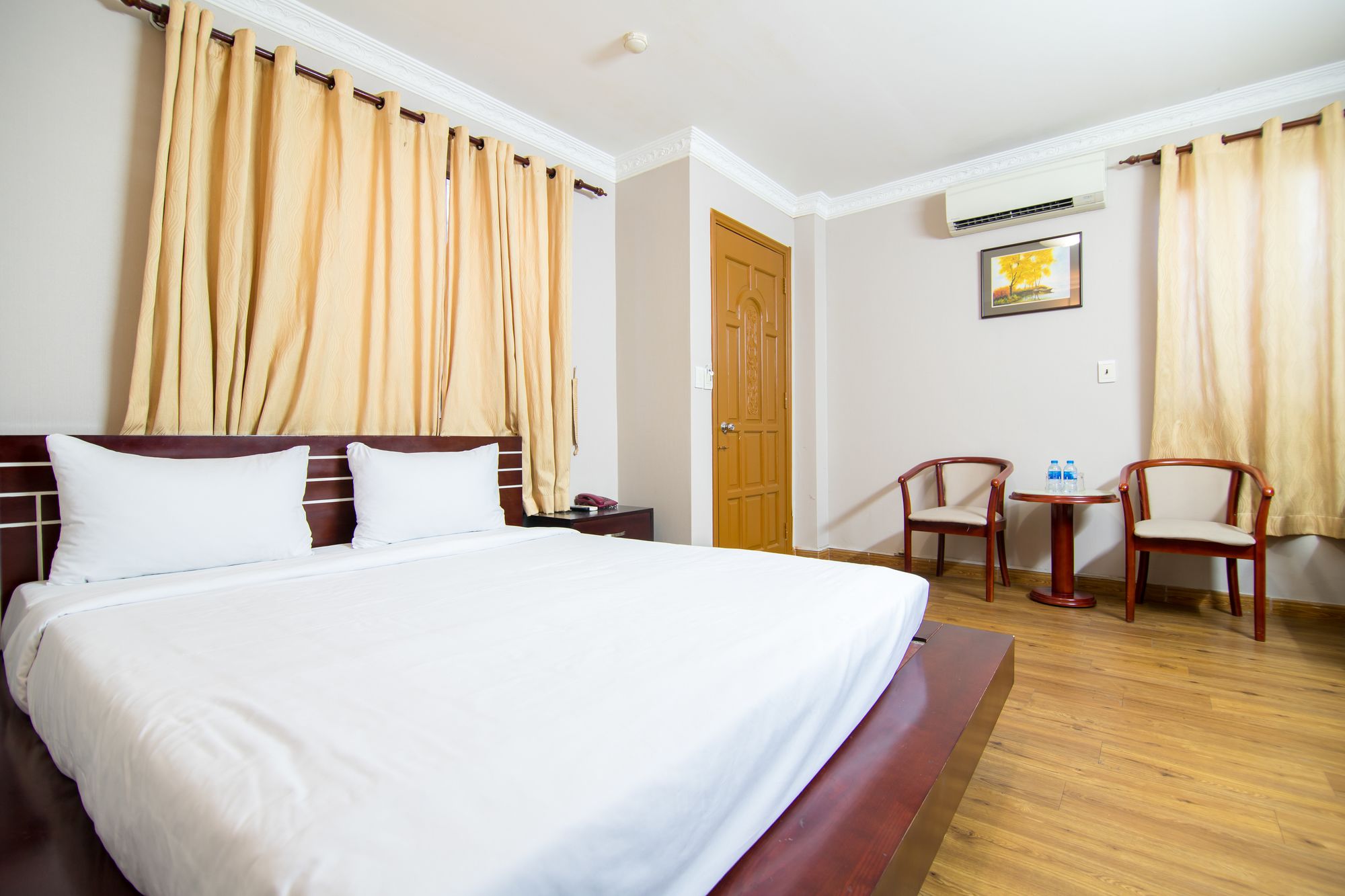 Фото Quynh Giang Hotel