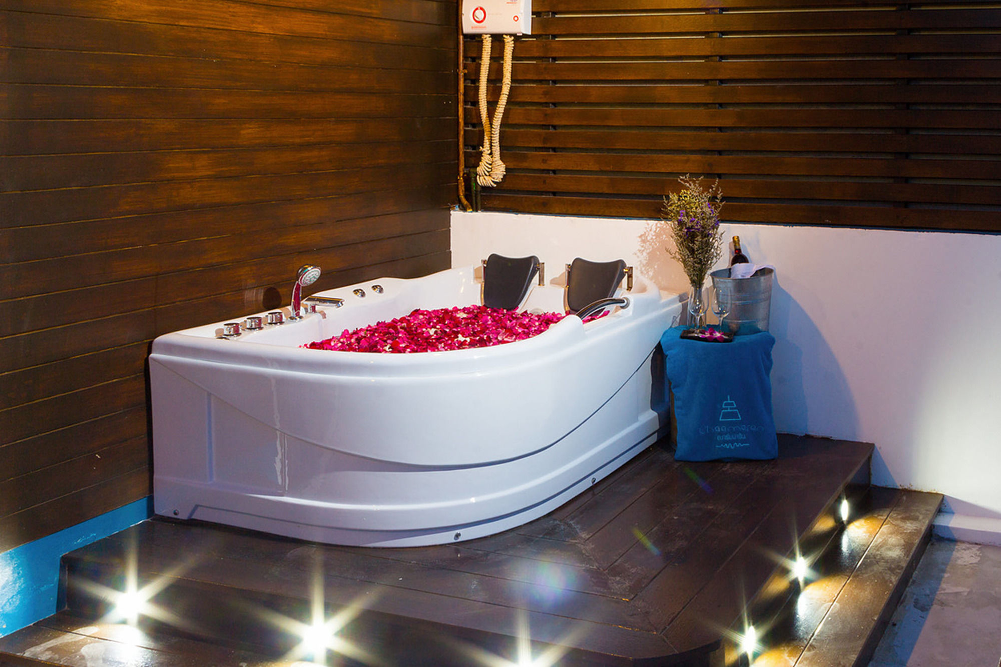 Фото Chaamaran Boutique Hotel