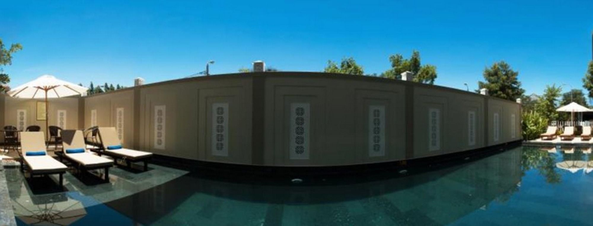 Фото Green Apple Hotel