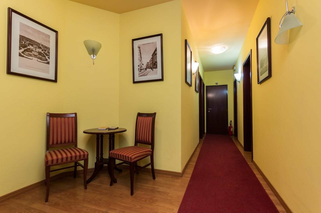 Фото Hotel Meridijan16