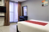 Zen Rooms Santa Cruz (National Capital Region, City of Makati, Manila South Cemetery), hotel