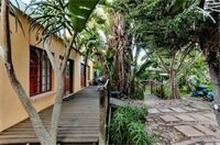 Гостиница Amanzi Guest House в Порт-Элизабет