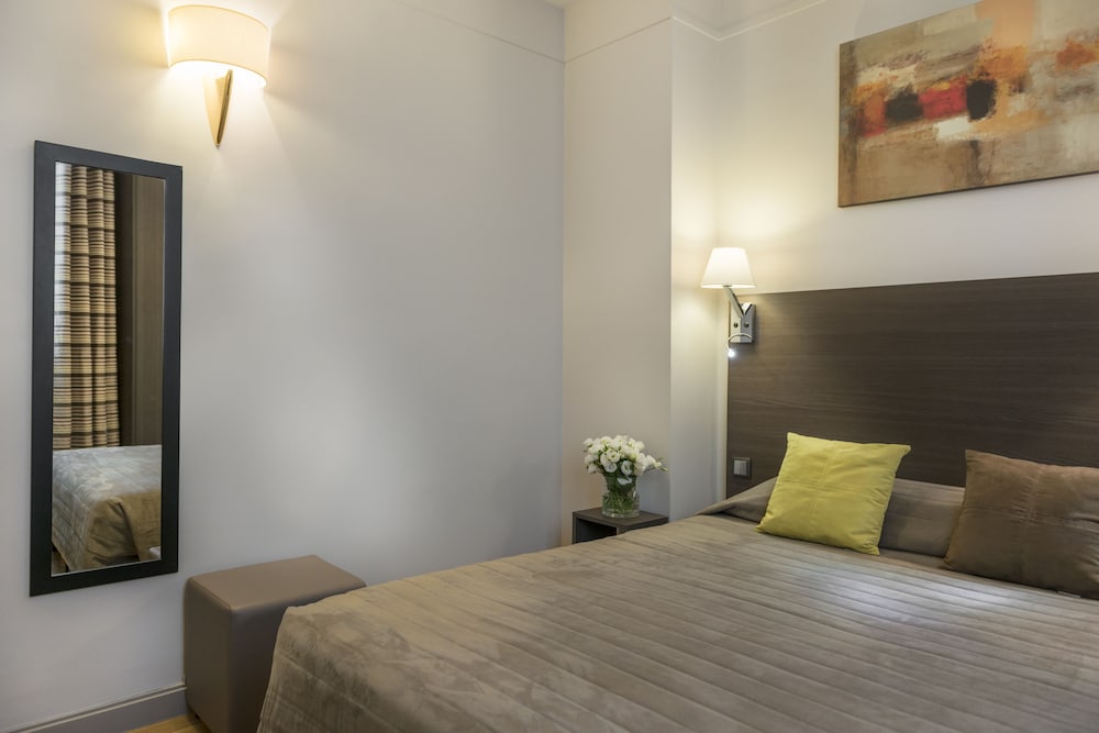 Фото Hôtel Beaugency