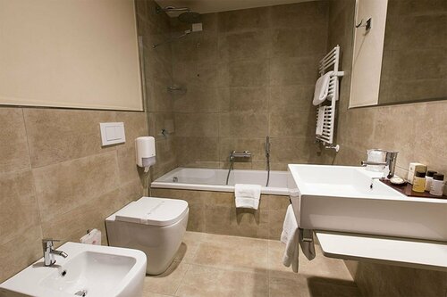 Гостиница Hotel President в Прато