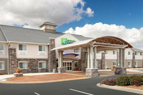 Гостиница Holiday Inn Express Monticello, an Ihg Hotel