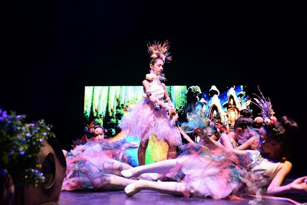 Theatre Open-air theater of Aliaga Ulash Bayam Municipality, Aliaga, photo