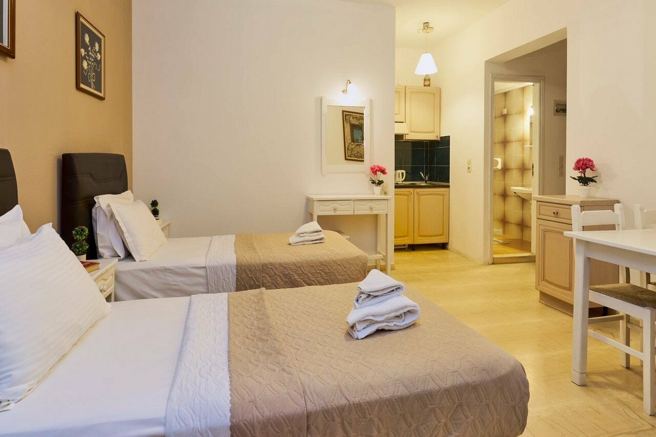 Фото Irini Studios