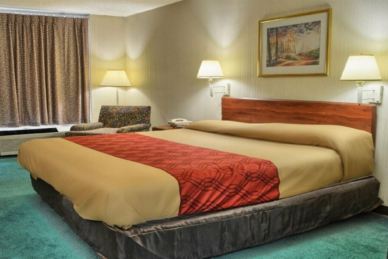 Фото Knights Inn Ashland