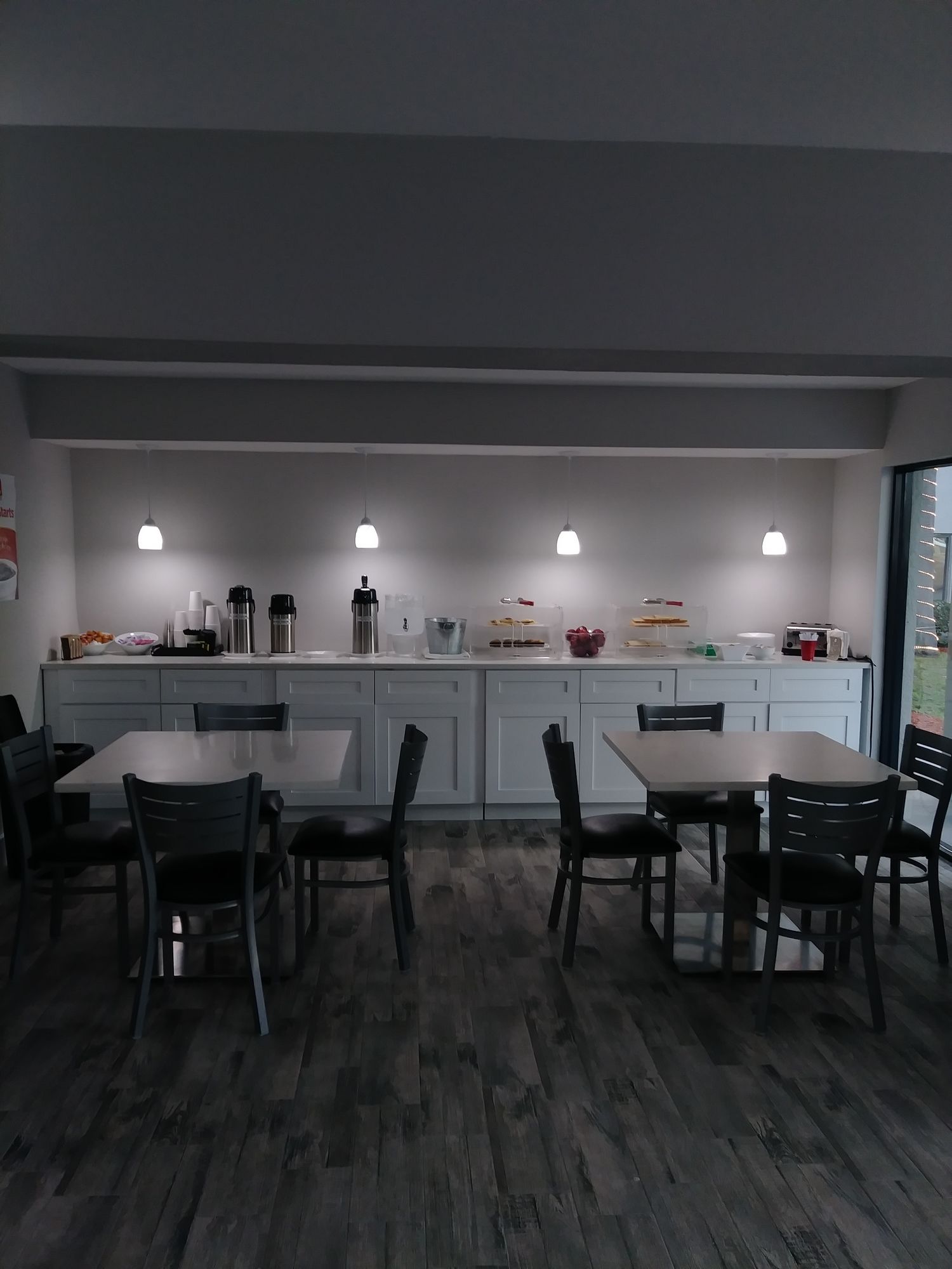 Фото Econo Lodge Orlando Airport